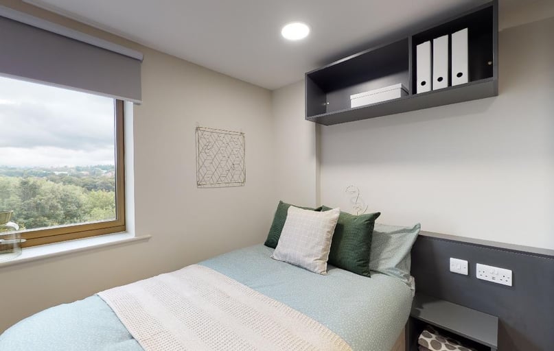 1 Portswood Road, Inner Avenue, Southampton - Image 1